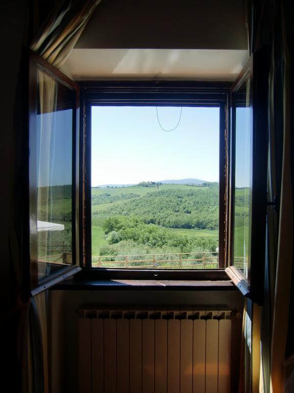 Agriturismo Il Torrione Lecchi Exterior foto